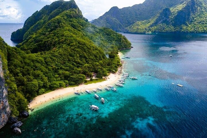 El Nido Tour C — Full-Day Hidden Beach, Secret Beach & Helicopter Island Adventure photo 2