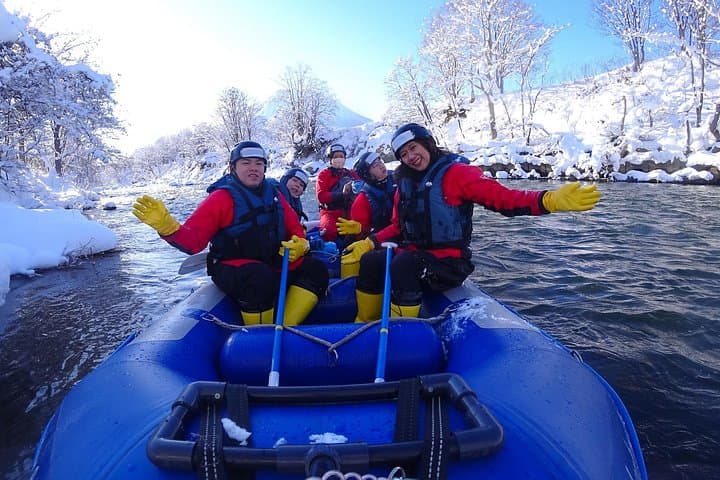 Snow View Rafting in Niseko: Half-Day Winter River Cruise on the Shiribetsu
