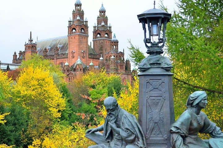 Private 2-Hour Walking Tour of Glasgow: Cathedral, Necropolis & Merchant City photo 4