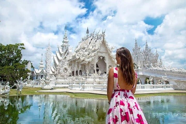Chiang Rai One-Day Sightseeing: White Temple, Golden Triangle & Karen Village Tour photo 1