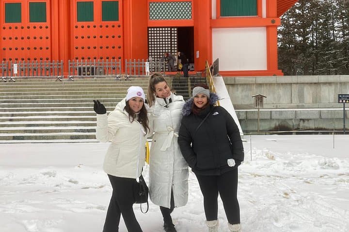 Mt Koya Full-Day Guided Tour from Osaka: Okunoin, Danjo Garan & Reihokan photo 4