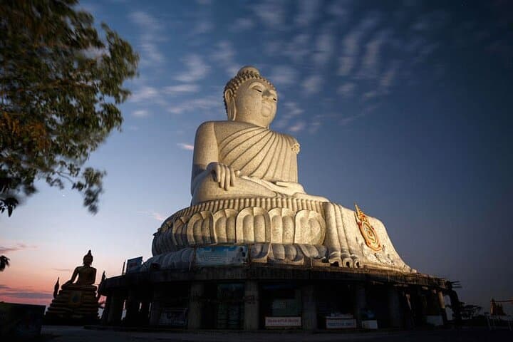 Half-Day Phuket Tour: Karon Viewpoint, Big Buddha & Wat Chalong