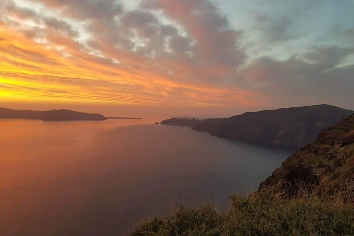 Santorini Private Panoramic Tour: Sunrise, Vineyards & Caldera Views (3 Hours) photo 6