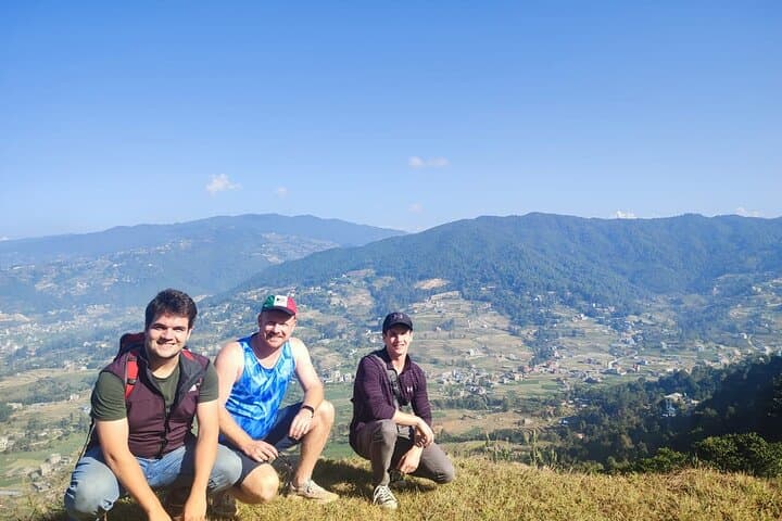 Nagarkot Sunrise Hike to Changu Narayan: Day Trip from Kathmandu