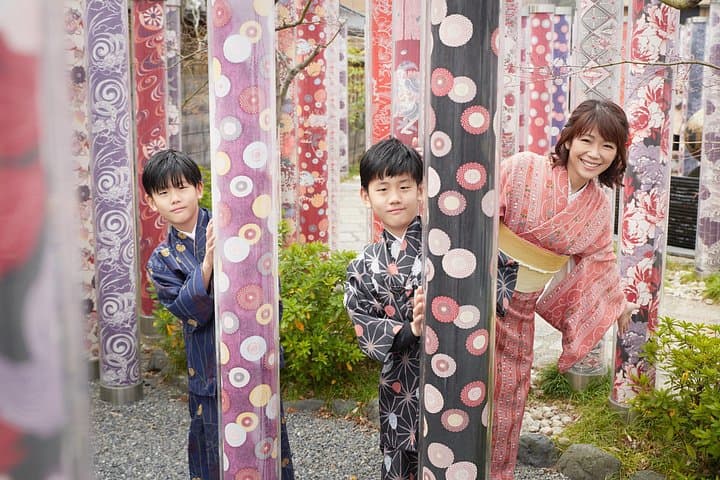 Private Kyoto Photo Shoot: Capture Gion, Higashiyama & Hidden Streets photo 4