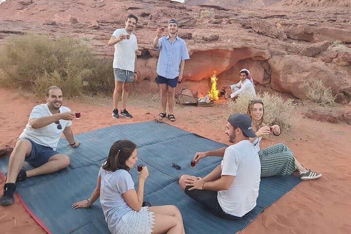 Wadi Rum Jeep Safari and Bedouin Overnight: Full-Day Jeep Tour with Dunes, Canyons & Camp photo 5