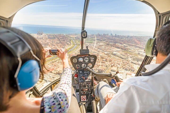 Barcelona Coastline Helicopter Flight with Port Vell Boat Transfer photo 3