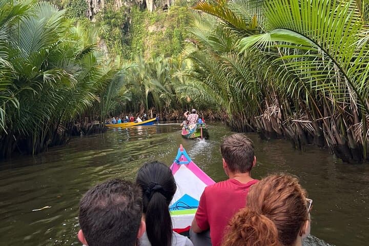 5-Day Toraja & Bugis Cultural Expedition — Highlands, Karst & Lakes photo 4