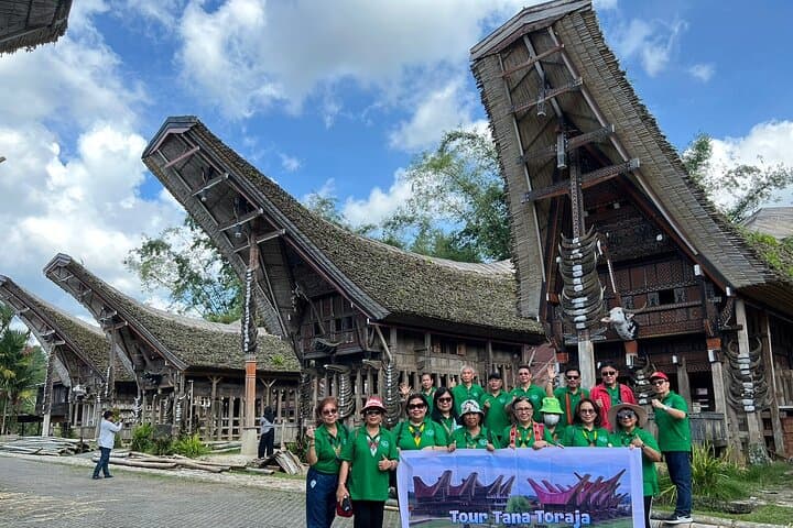 5-Day Toraja & Bugis Cultural Expedition — Highlands, Karst & Lakes photo 2
