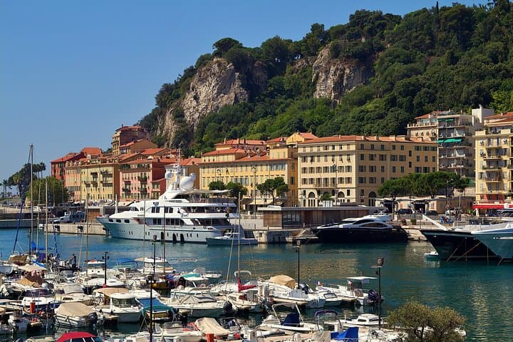 Florence to Nice: Private Transfer with a 2‑Hour Genoa Stop