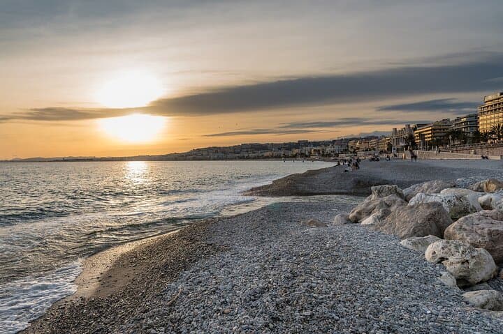 Florence to Nice: Private Transfer with a 2‑Hour Genoa Stop photo 4