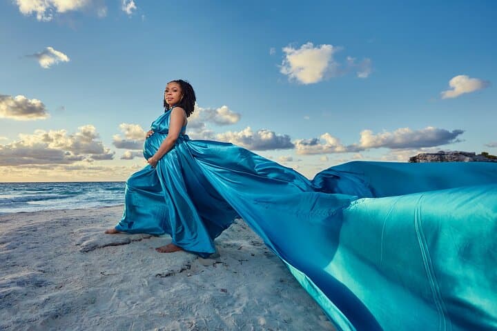 Flying Dress Photoshoot Cancun — Playa Delfines & Playa Forum Beach Session photo 6