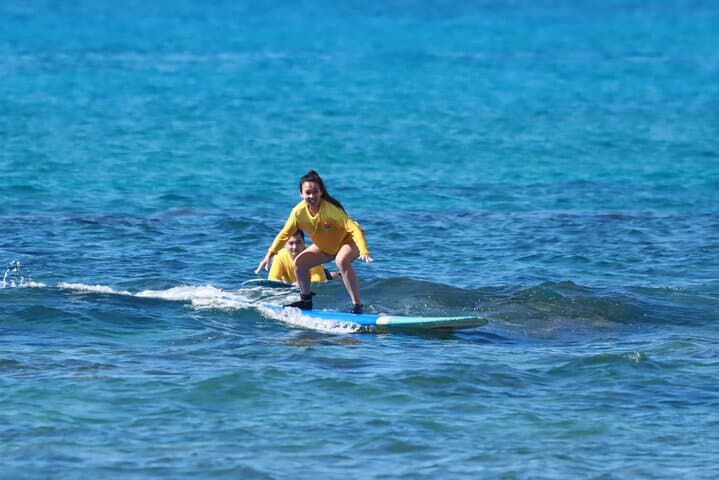 Waikiki Semi-Private Surf Lesson: 2-Hour Coaching at Queen Kapiolani photo 6