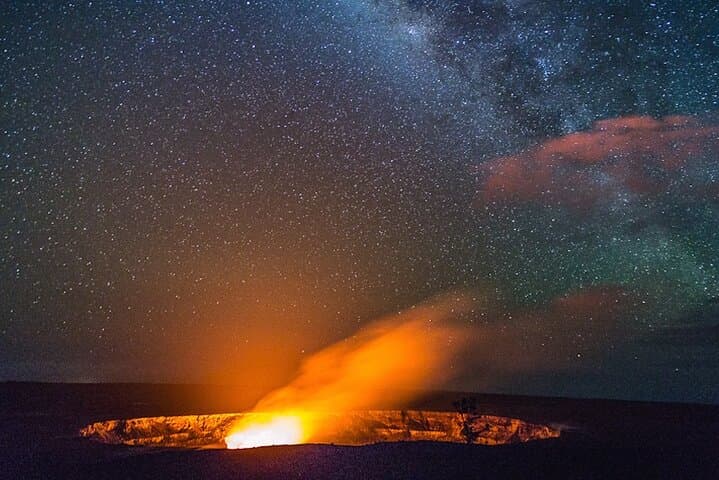 Exploring Hawaii’s Big Island: Twilight Volcano Tour and Stargazing Adventure