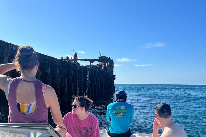 Bimini Honeymoon Harbour & Sapona Snorkel Day Cruise photo 6