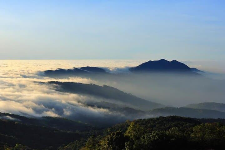 Doi Inthanon Full-Day Tour from Chiang Mai — Waterfalls, Royal Chedis & High-Altitude Trails photo 3