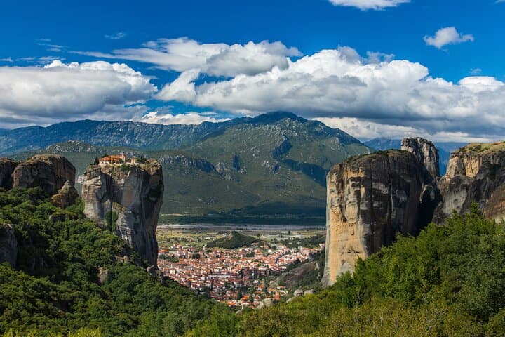 Full-Day Meteora Day Trip from Athens: Monasteries, Scenic Hikes & Rock Formations photo 4