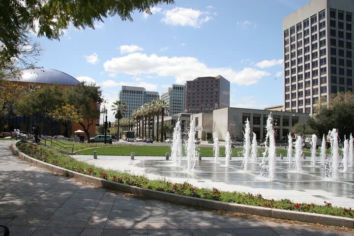 San José Romantic Private Walking Tour — 2-Hour Couples City Stroll photo 5