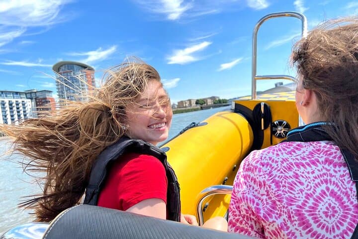 Thames RIB Blast: 20-Minute High-Speed Speedboat from Tower Millennium Pier photo 4