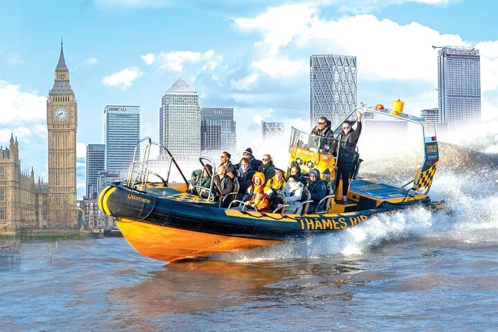 High-Speed Thames Cruise: 45-Minute Westminster & Canary Wharf Sightseeing