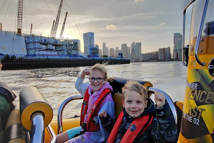 Thames High-Speed Speedboat Blast from Tower Millennium Pier — 40-Minute Adrenaline Cruise photo 6