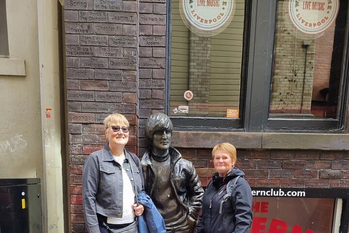 Liverpool 3-Hour Private City Highlights Walking Tour — Waterfront, Beatles & Historic Docks photo 2