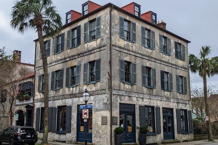Charleston Style VIP: Private Full-Day Historic & Plantation Tour photo 3