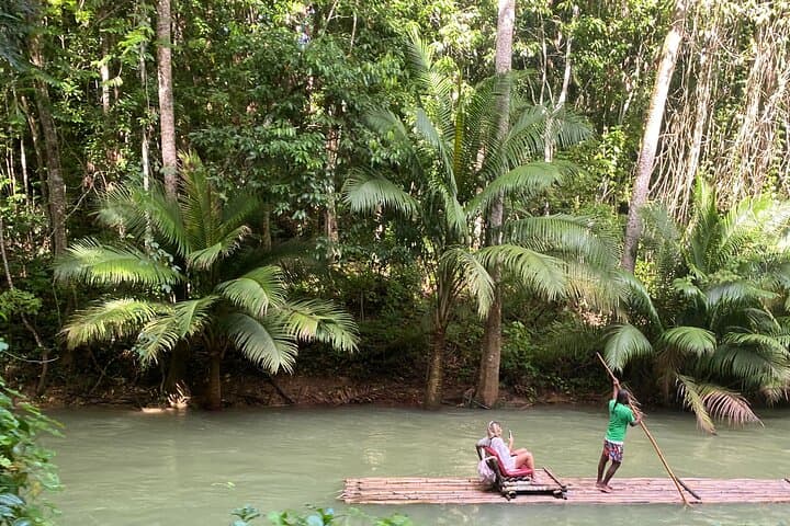 Martha Brae Bamboo Rafting from Montego Bay — Gentle River Float in Trelawny photo 4