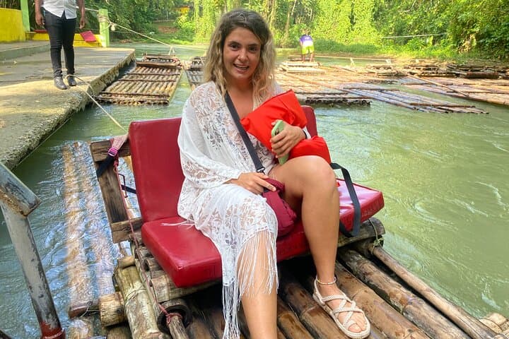 Martha Brae Bamboo Rafting from Montego Bay — Gentle River Float in Trelawny photo 5