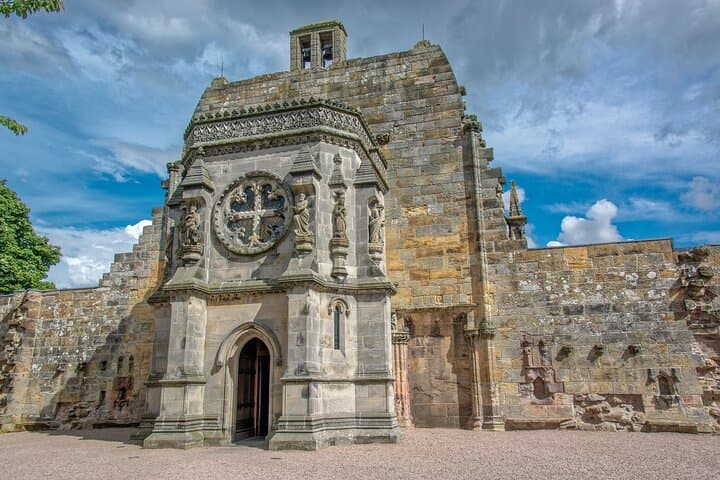Rosslyn Chapel & East Coast Castles Private Day Tour from Edinburgh