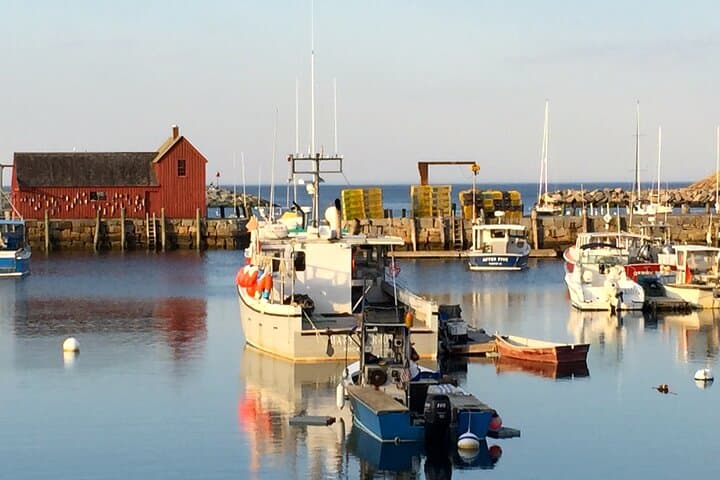 Salem & North Shore: Full-Day Private Coastal Tour from Boston