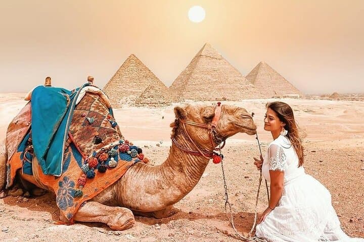 24-Hour Cairo & Giza from Sharm: Grand Egyptian Museum, Pyramids of Giza & Nile Cruise photo 4