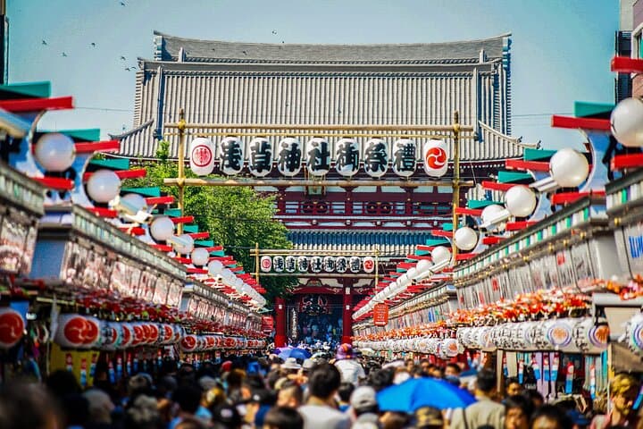 Tokyo in a Day: Private Full-Day Tour from Yokohama with Licensed Guide
