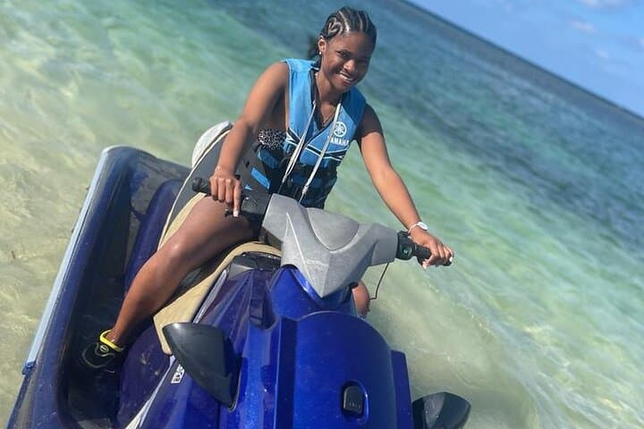 Montego Bay Jet Ski & Margaritaville Day — Blue‑Water Rides and Hip Strip Chill photo 2
