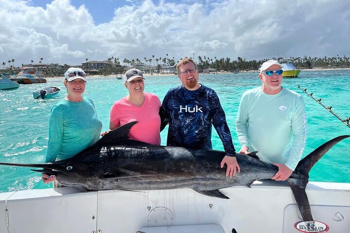 Punta Cana 39‑ft Big‑Game Fishing Charter — 6‑Hour Offshore Expedition