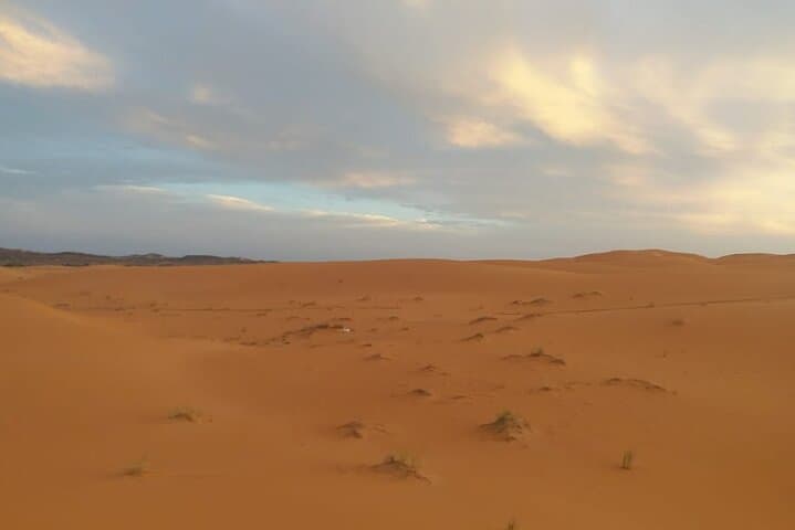 Overnight Private Sahara Camp in Merzouga: Erg Chebbi Camel Trek & Berber Night