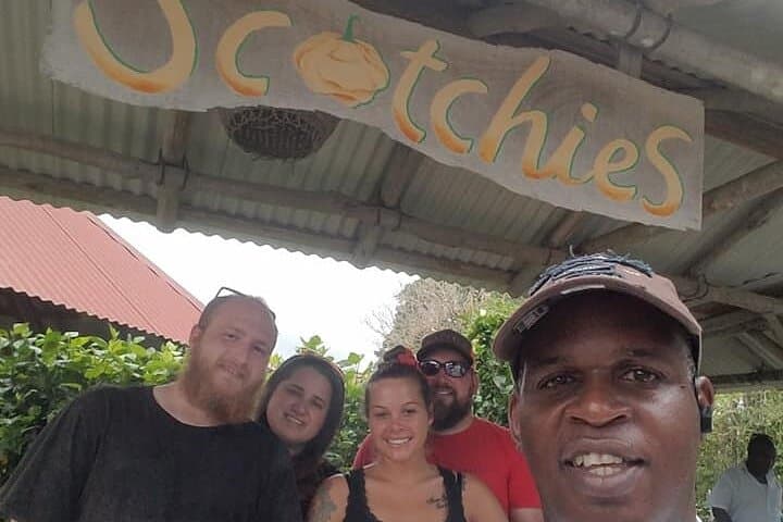 Ocho Rios White River Rafting and Blue Hole Swim with Scotchies Jerk Stop photo 3