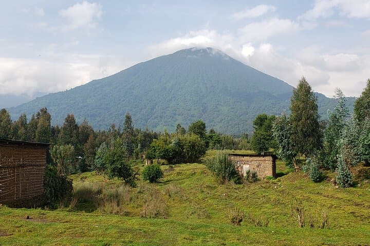 Discover Musanze Caves & Mukungwa Canoe — Full-Day Rwanda Adventure photo 3
