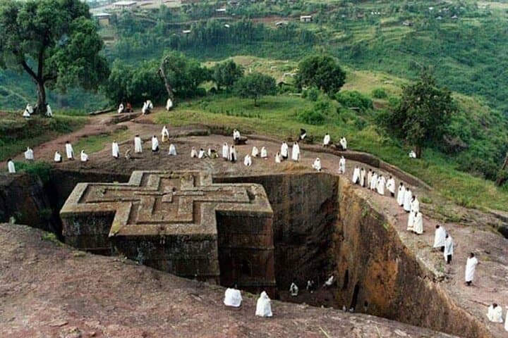 Lalibela 2-Day Churches Tour — Rock-Hewn Marvels & Highland Sunsets