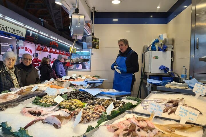 Taste Barcelona: Private Born & Gothic Quarter Food Walking Tour photo 2