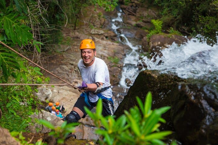 Thrill-Seeker’s Guide to Ziplining and Waterfall Rappelling at Bocawina, Belize