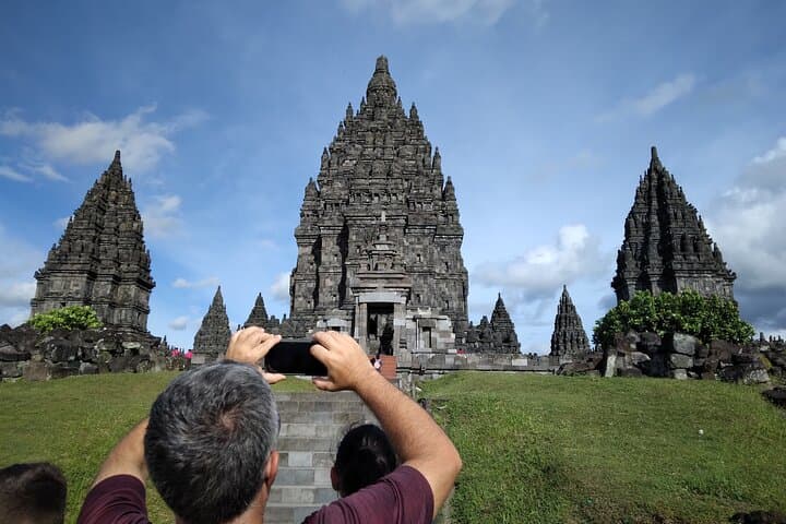 Prambanan Temple & Ramayana Ballet: Evening Cultural Tour from Yogyakarta photo 3