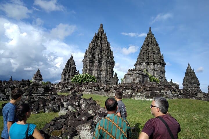 Prambanan Temple & Ramayana Ballet: Evening Cultural Tour from Yogyakarta photo 4