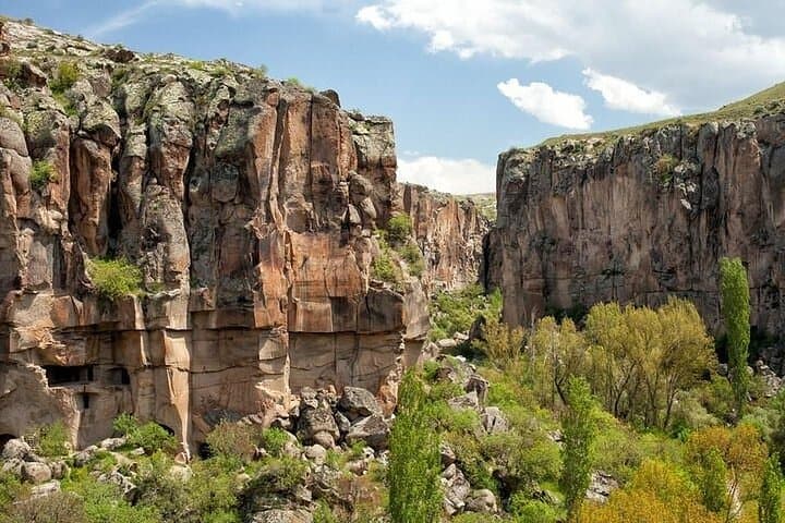 Cappadocia Green Tour: Derinkuyu, Ihlara & Uçhisar Day Trip