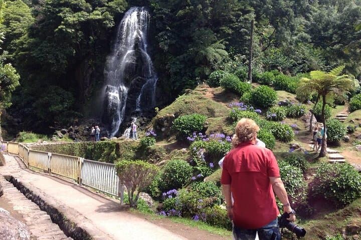 Scenic Nordeste & Povoação Minibus Tour — Full-Day Highlights of São Miguel photo 3