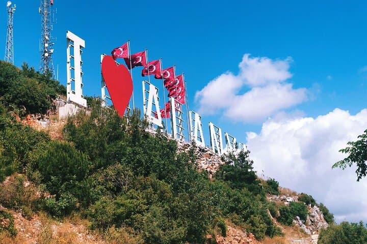 Alanya Half-Day City Tour: Cable Car to Castle & Cleopatra Beach photo 6
