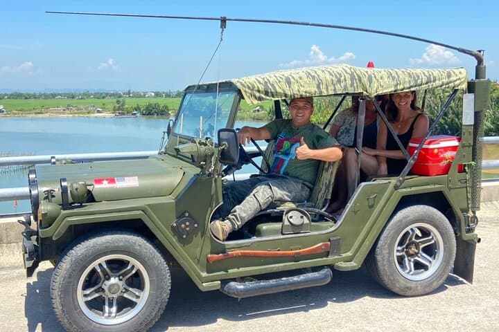 Hue to Hoi An by Jeep: Hai Van Pass Scenic Drive, Lang Co Beach & Marble Mountains photo 2