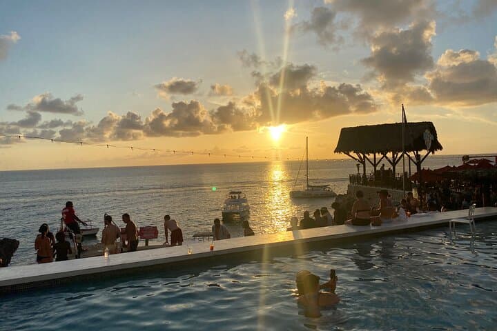 Full-Day ATV Bush Trail & Negril Water Sports with Rick's Cafe