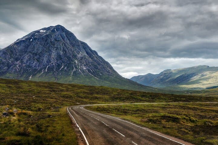 Glencoe & Loch Lomond Private Day Tour from Glasgow: Rannoch Moor, Castles and Coastal Drives