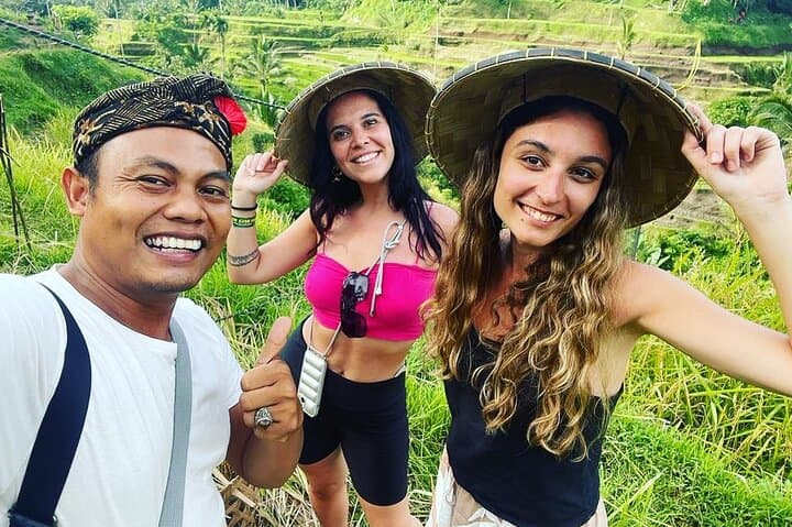 Ubud Wonderful Day Tour: Temples, Tegalalang Rice Terraces & Tegenungan Waterfall photo 4